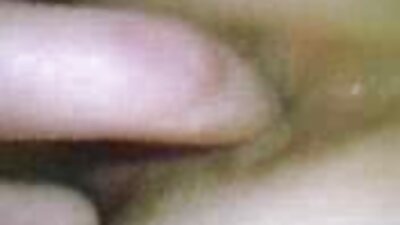 एक बड़े बस्ट के साथ एक हॉट मिल्फ होती हे नग्न पर the सेक्सी इंग्लिश वीडियो मूवी बिस्तर, हो रही कमशॉट