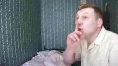 एक सेक्सी सुनहरे बालों वाली सेक्सी मूवी इंग्लिश में कि आनंद मिलता है चूसने मुर्गा इस वीडियो में ऐसा करता है